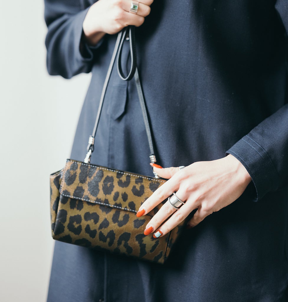 MINI LOU(ミニ ルー)ショルダーバッグ (レオパード柄) - Coquette Online Shop