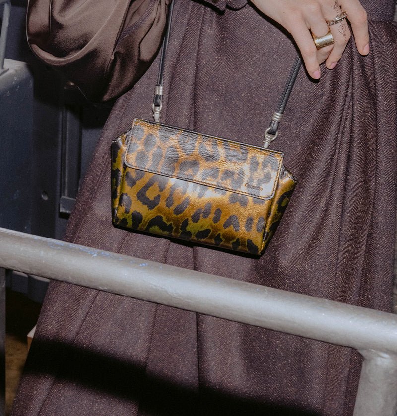 MINI LOU（ミニ ルー）ショルダーバッグ （レオパード柄） - Coquette Online Shop