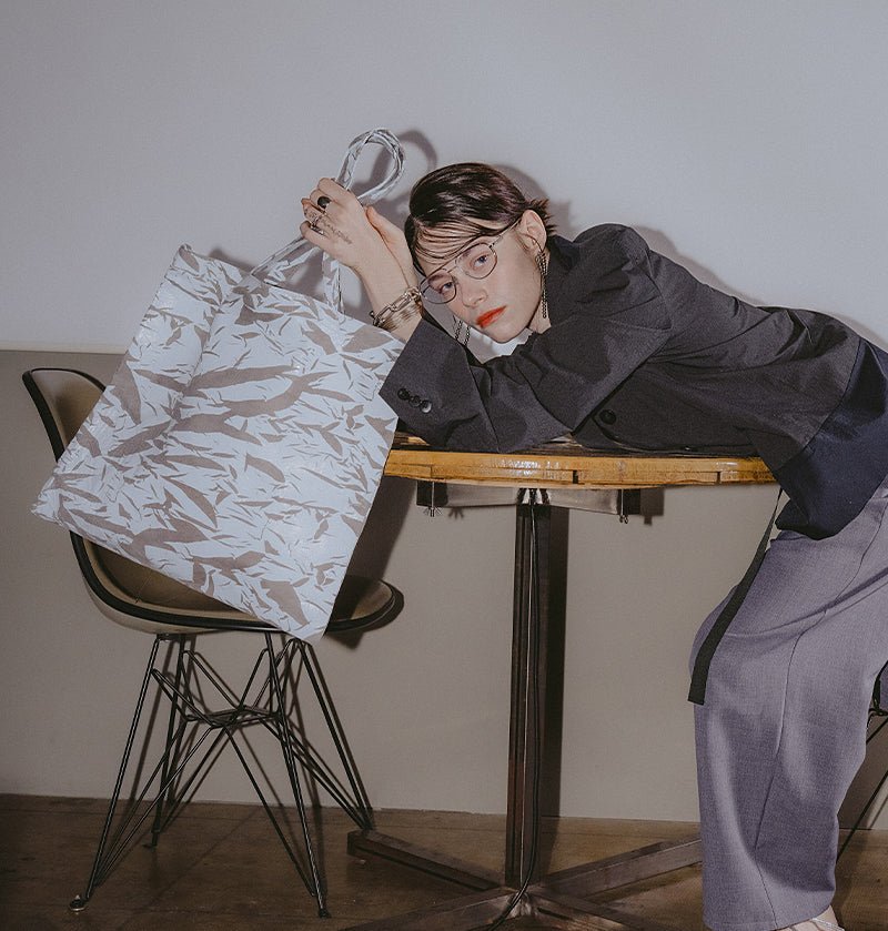 イナズマ.TOTE L ｜ホースレザーの軽量トートバッグ - Coquette Online Shop