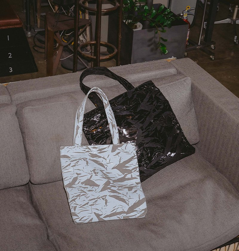 イナズマ.TOTE S ｜ホースレザーの軽量トートバッグ - Coquette Online Shop