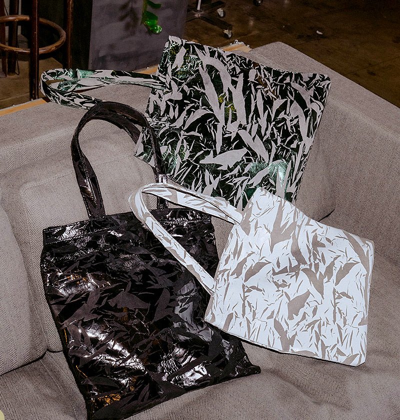 イナズマ.TOTE S ｜ホースレザーの軽量トートバッグ - Coquette Online Shop