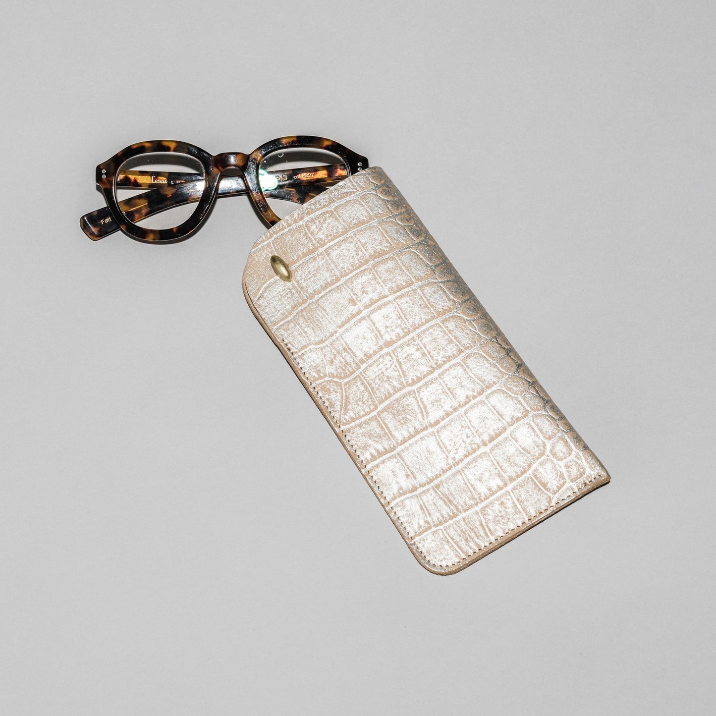 Eyeglass Cace (Croco embossed） - Coquette Online Shop